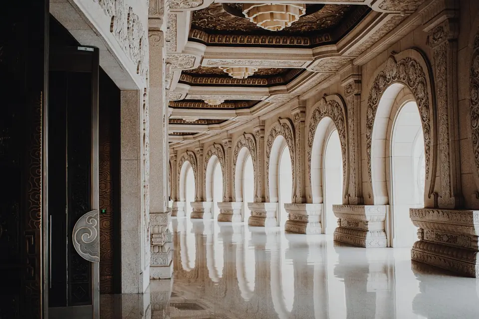 Photo d'illustration du cours « École Vendôme — Histoire du Luxe » : Luxe
